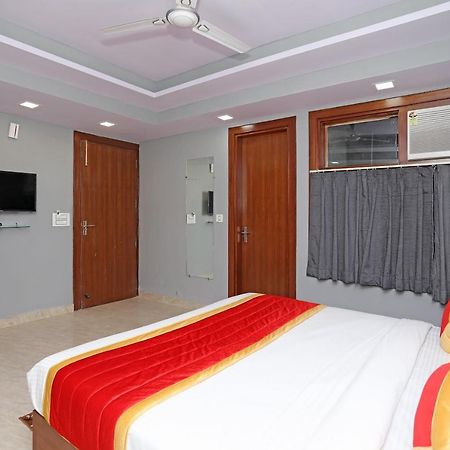 Capital O Aashiyana Paradise Near Omaxe Gurgaon Mall Hotel Ngoại thất bức ảnh