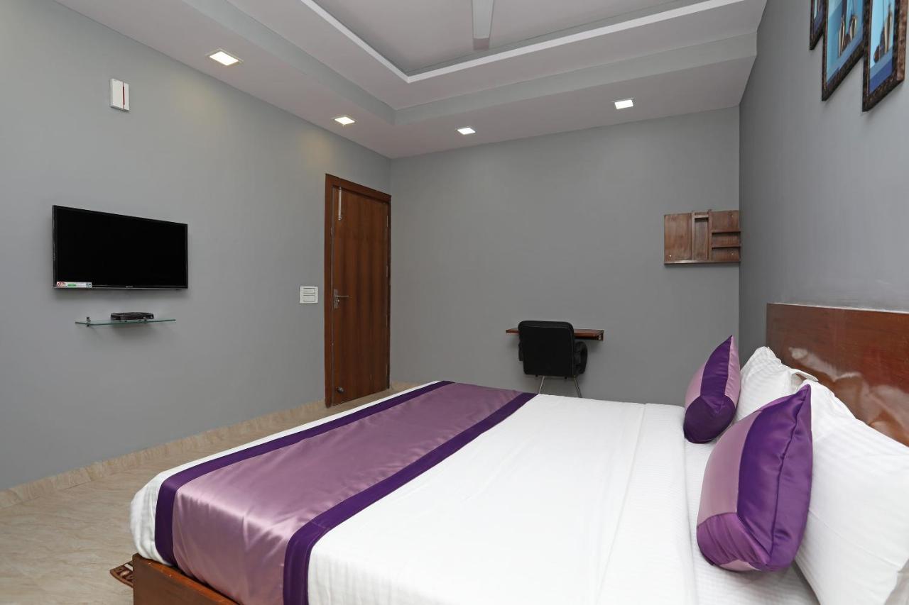 Capital O Aashiyana Paradise Near Omaxe Gurgaon Mall Hotel Ngoại thất bức ảnh