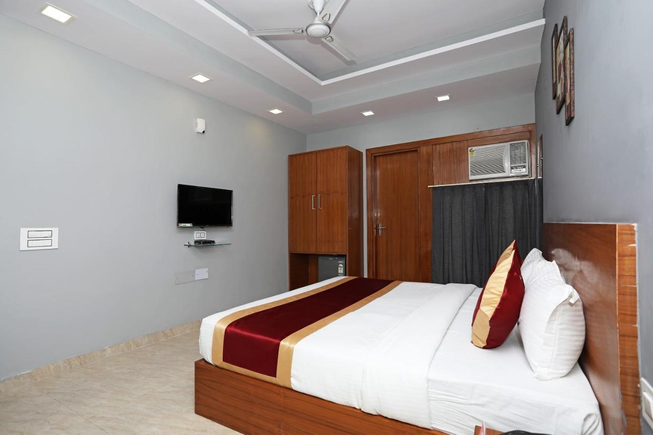 Capital O Aashiyana Paradise Near Omaxe Gurgaon Mall Hotel Ngoại thất bức ảnh