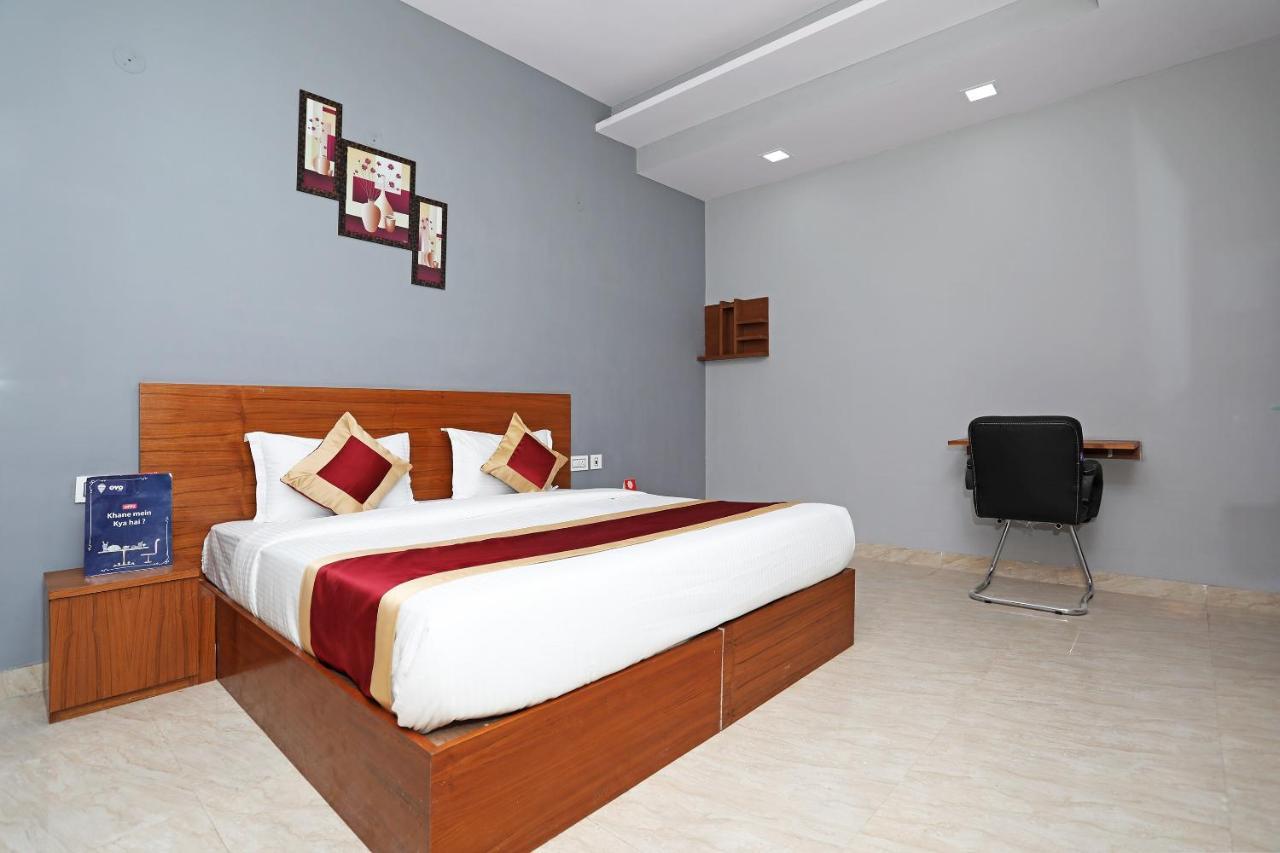 Capital O Aashiyana Paradise Near Omaxe Gurgaon Mall Hotel Ngoại thất bức ảnh